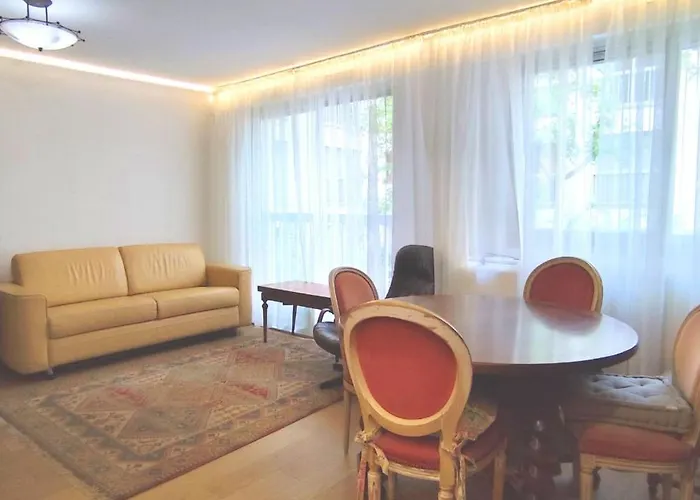 Lovely Overlooking Inner Garden - Montparnasse Pasteur Eiffel Daire *