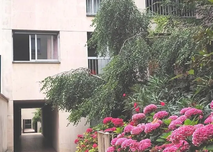 Lovely Overlooking Inner Garden - Montparnasse Pasteur Eiffel Daire *